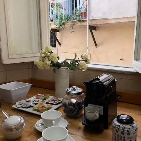 Coronari's Apartment Rome